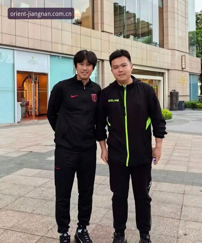 江南体育中国官方主页中国官网 辽宁铁人换外援vs留外援:徐正源三中卫体系下的最优解在哪?